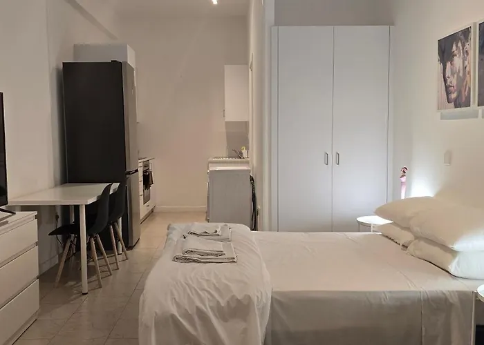 Habito Luxury - Breakbooking Cy * Limassol